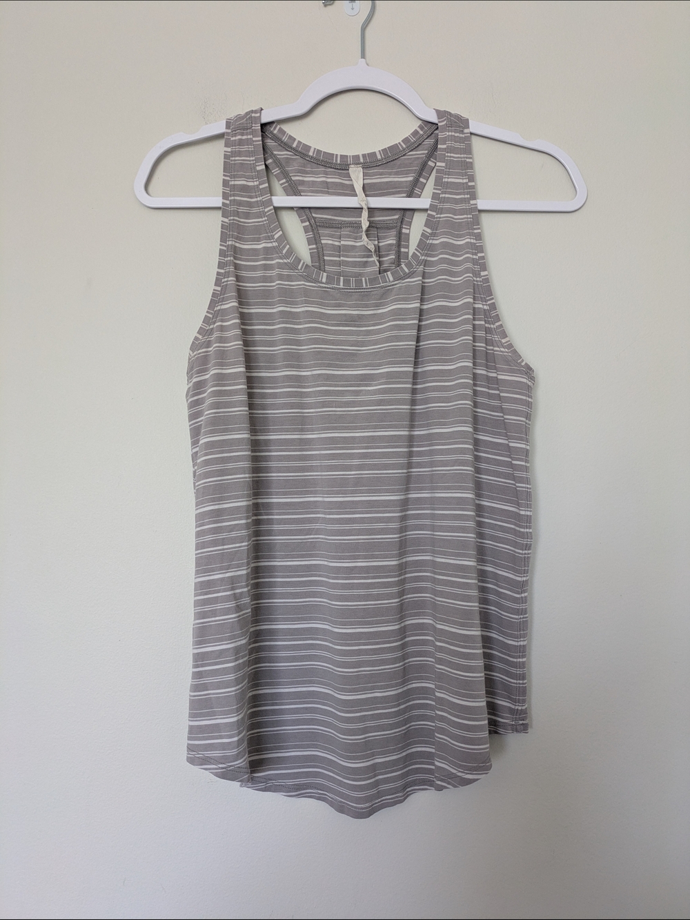 Lululemon Striped Grey And White Racerback Tank Top Sz 8
